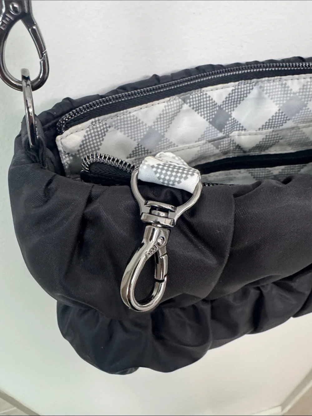 Lug Classic Crossbody- Flounce